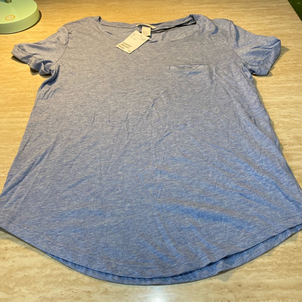 NWT Basic H&M shirt
